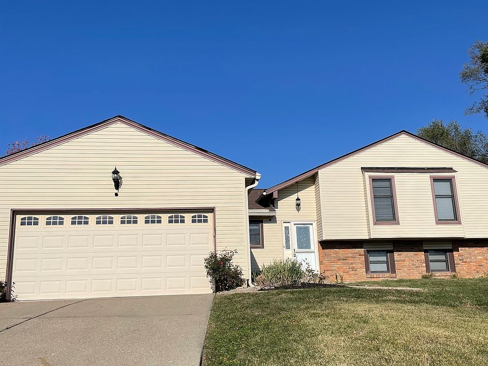 1st image of 7724 Whitehall Cir W