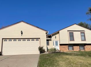 7724 Whitehall Cir W, West Chester, OH