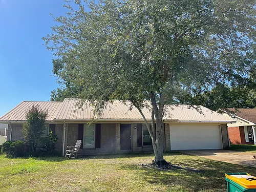 868 Carolee Cir Photo 1