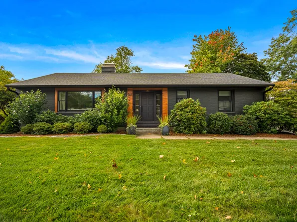 243 High St #1, Hampton, NH 03842