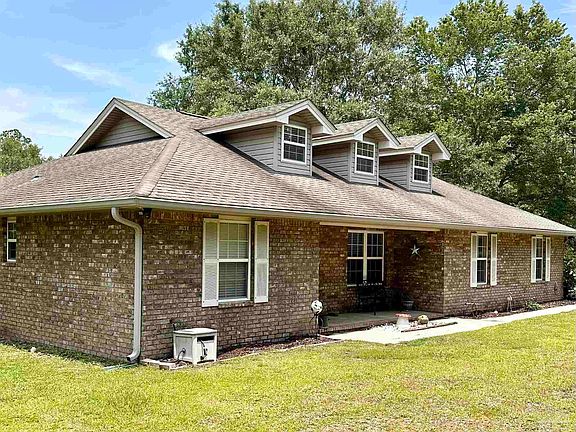 2nd image of 445 Weeping Willow Ct