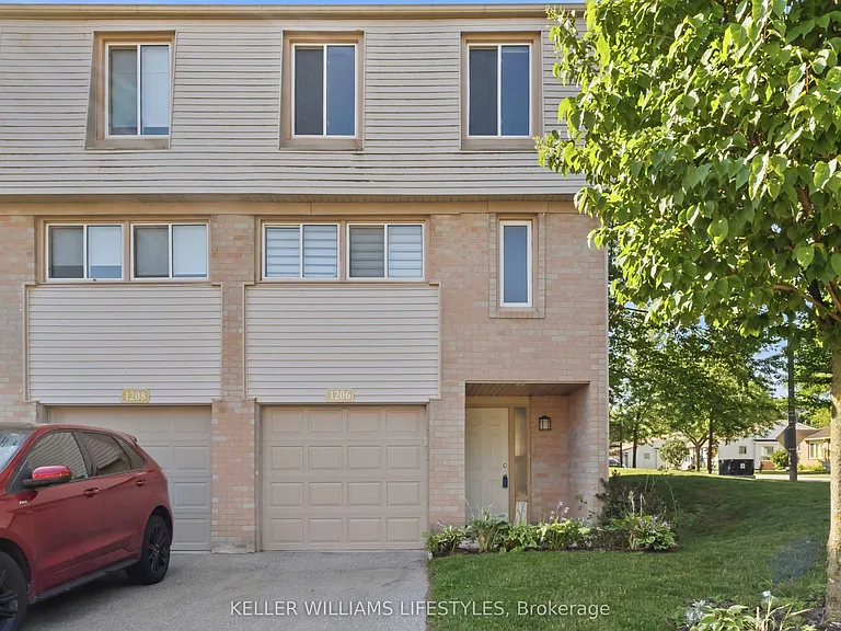1206 Limberlost Rd — Photo 2