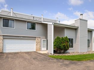 5411 Pompano Dr, Minnetonka, MN 55343