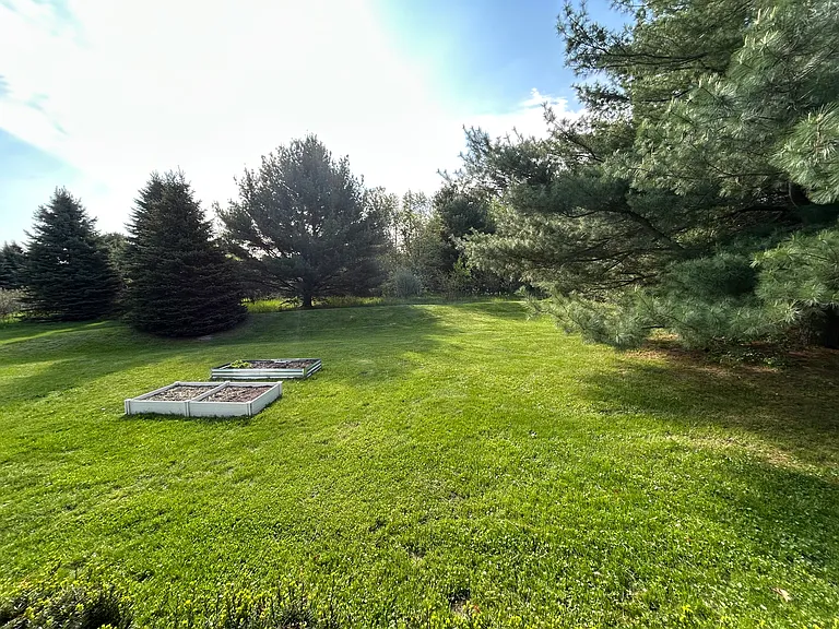 3878 Janice Ln — Photo 7