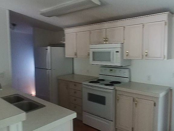 2nd image of 5802 SW 57th Pl #23G