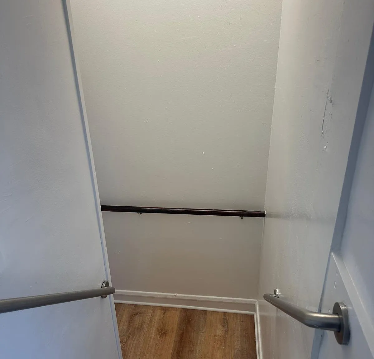 3 bed, 1100 sqft, $1,800 — Photo 3