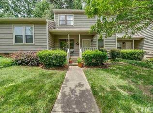 103 Abbots Glen Ct, Cary, NC 27511