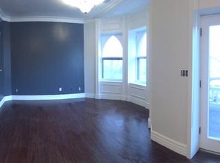 4626 Westminster Pl #A, Saint Louis, MO 63108