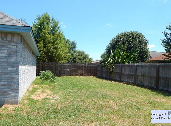 4th image of 1510 Dustin Cade Dr