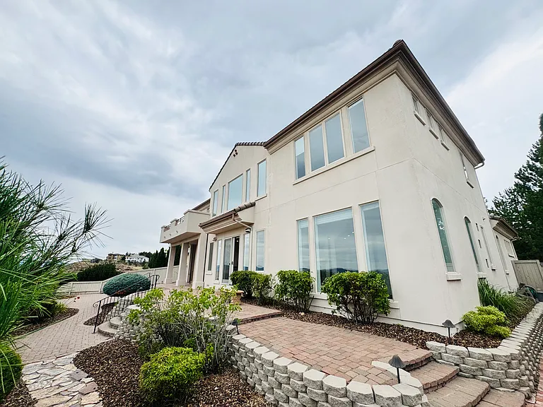 4690 Aberfeldy Rd — Photo 38