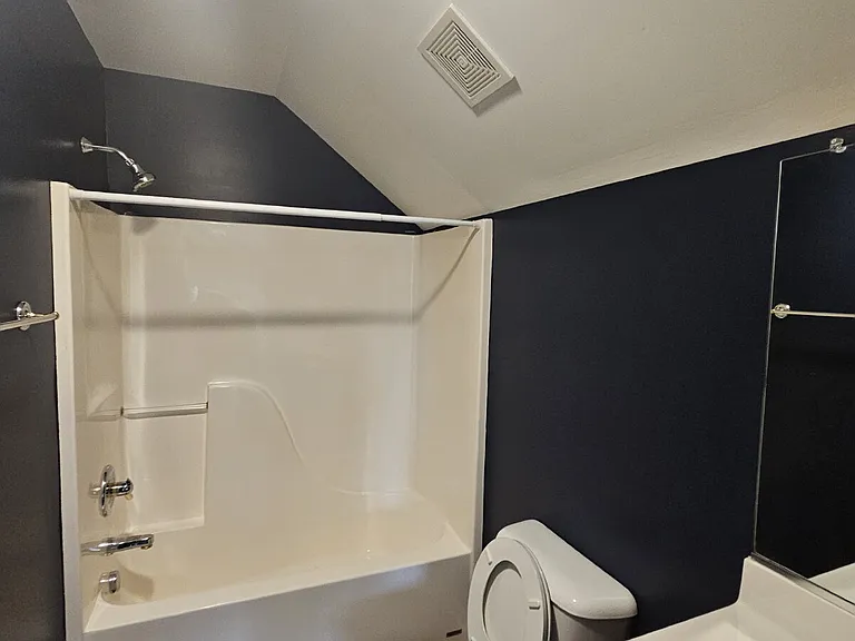 5600 Barnsley Pl — Photo 8
