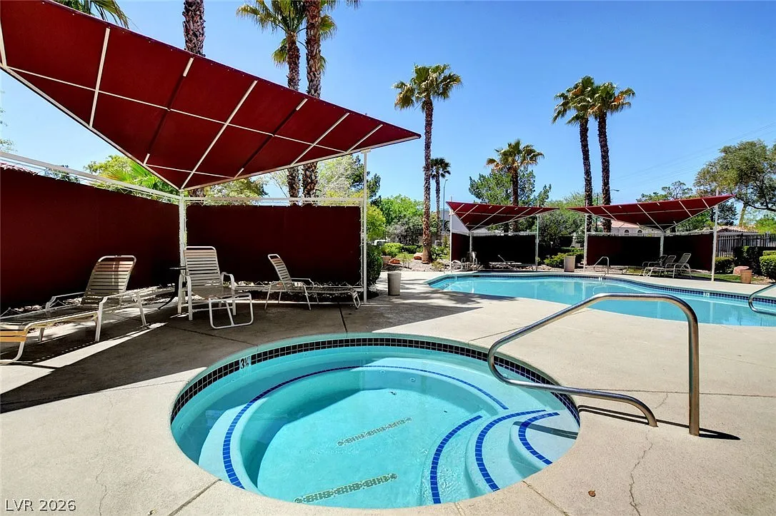1 bed, 1.0 bath, 660 sqft, $1,195 — Photo 3