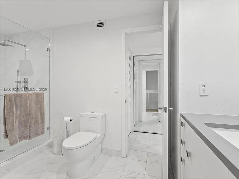 8133 SW 86th Ter — Photo 26