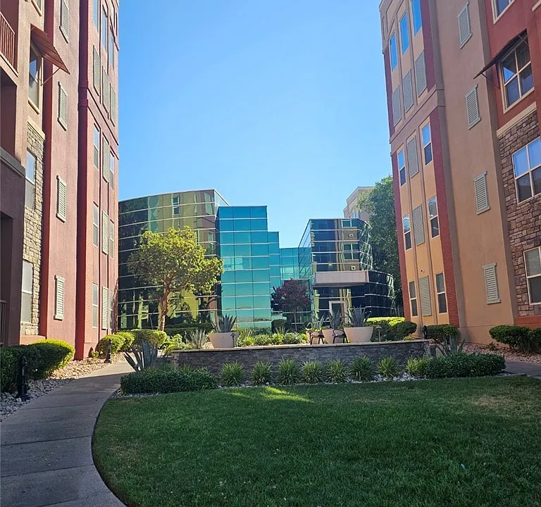 20 E Serene Ave #414