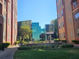 20 E Serene Ave, Las Vegas, NV