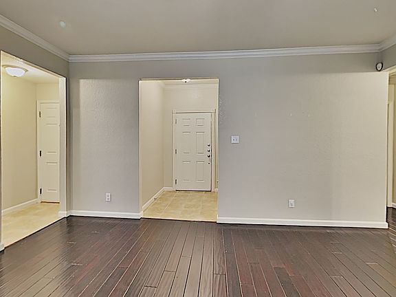 3rd image of 980 Mesa Vista Dr