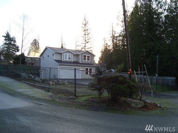 3rd image of 2100 Chico Way NW