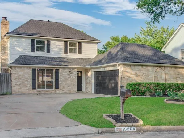 10606 Mills Flat St, Houston, TX 77070
