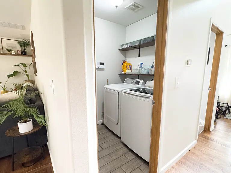 6832 Townsend Ln NE — Photo 19