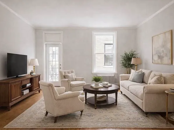 337 East 18th Street image 1 of 1