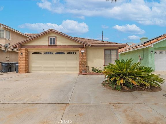 2nd image of 2074 Alfalfadale Rd