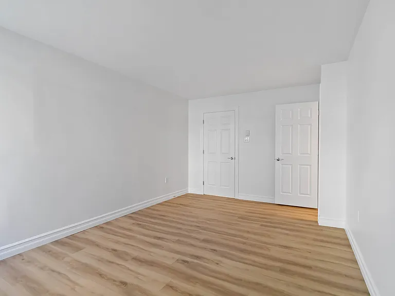 7 Brookdale Ct #705 — Photo 7