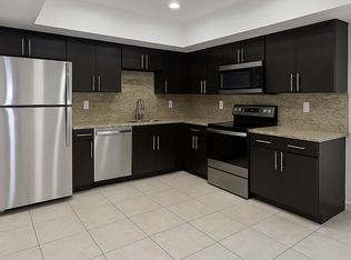 3808 Polk St, Hollywood, FL 33021