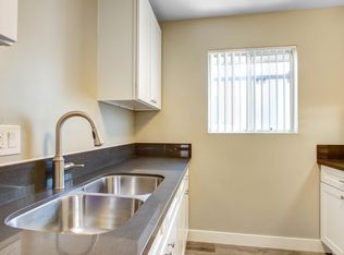 4528 Hazeltine Ave, Sherman Oaks, CA 91423