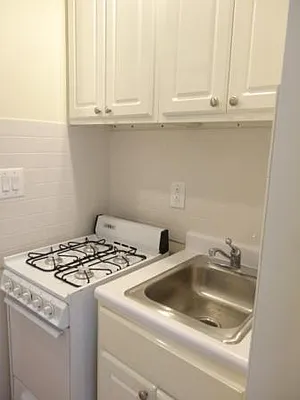 Rented by City & Suburban | media 18