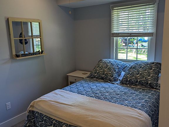 Queen Bedroom