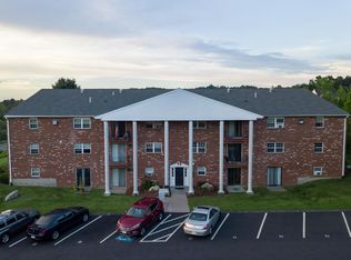 151 Providence Rd APT R, Grafton, MA 01519