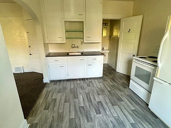 5th image of 1427 W 7th Ave APT 3