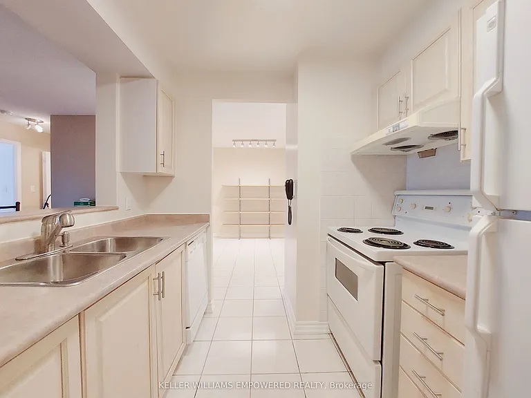 1883 McNicoll Ave #1017 — Photo 12