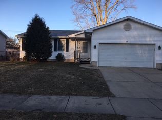 3118 Averill Dr, Lansing, MI 48911