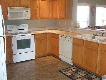 http://www.propertyboss.net/CustomerImages/JUNEPALM_83006/media/Properties/1713%20Waverly%20Drive/zs