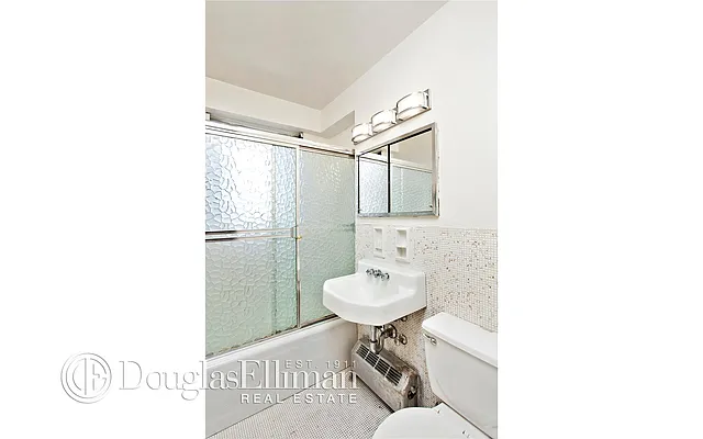 Sold by Douglas Elliman | media 23