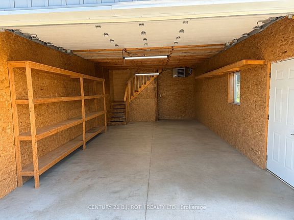 4th image of 26 Coulson Ave