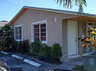 715 SW 7th St, Hallandale, FL 33009