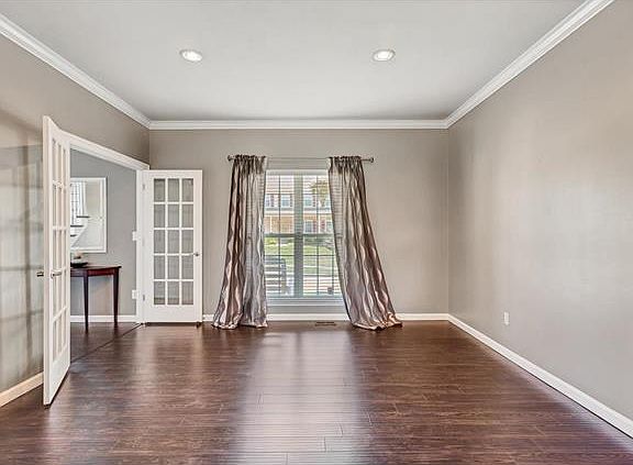 4th image of 3119 Piney Pointe Dr