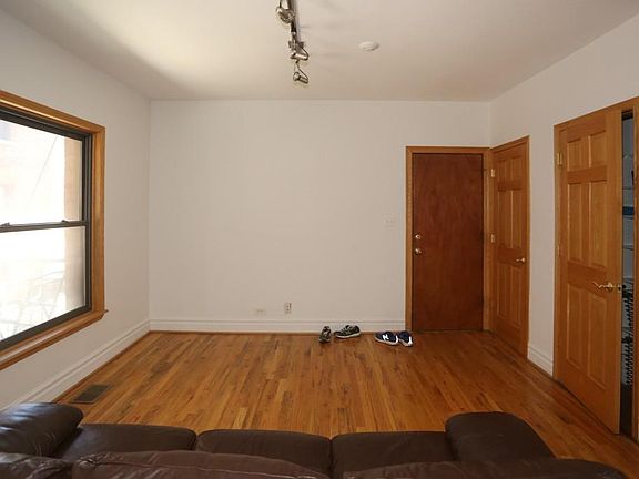 4th image of 921 W Sunnyside Ave #1SS