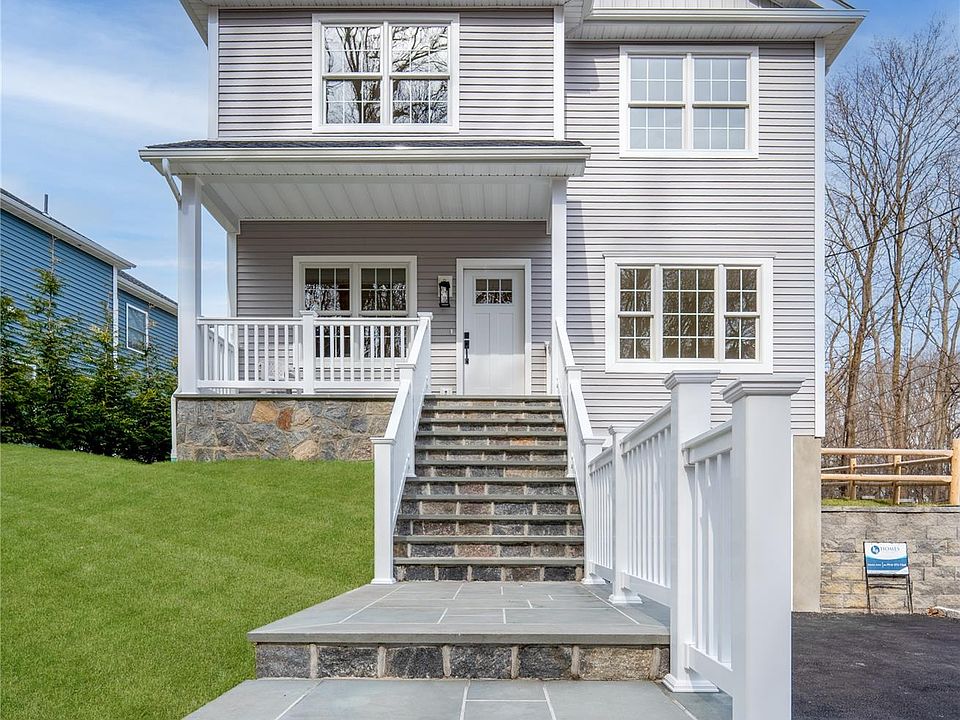 1st image of 16 Stephens Lane