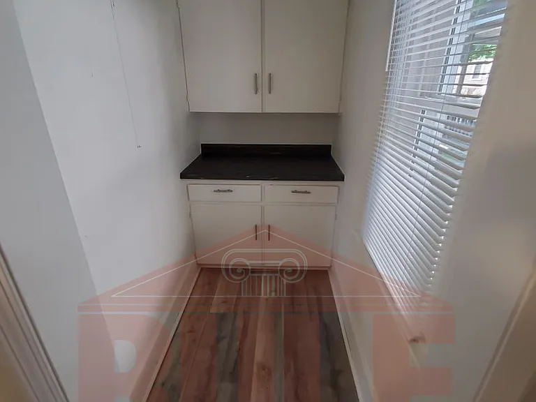715 Chicago St — Photo 5