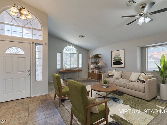 2nd image of 1303 Royal Creek Ct
