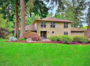 2305 Sahalee Dr E, Sammamish, WA 98074