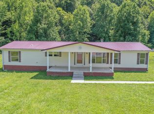 12203 N 421st Hwy, Manchester, KY 40962