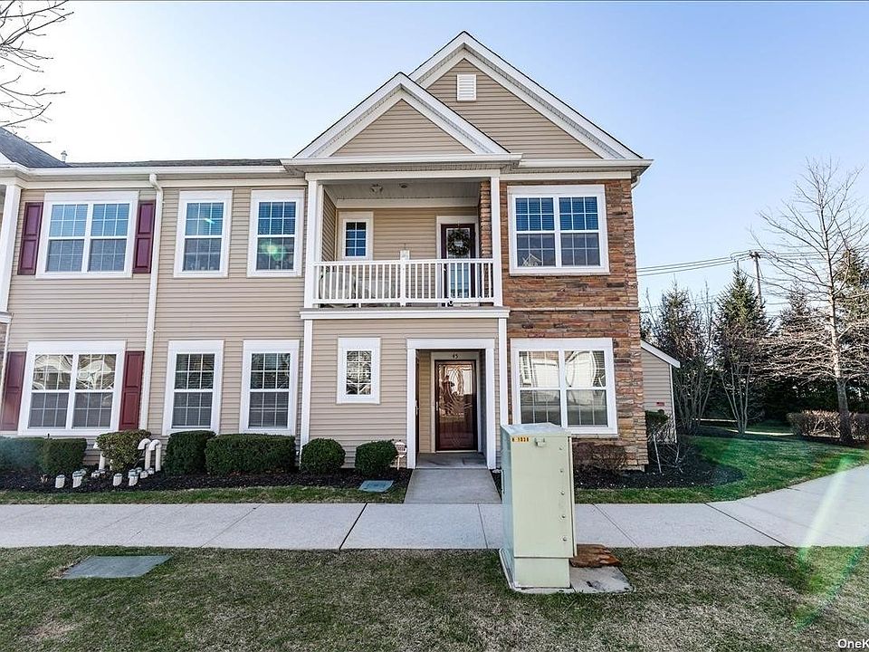 1st image of 45 Southampton Dr