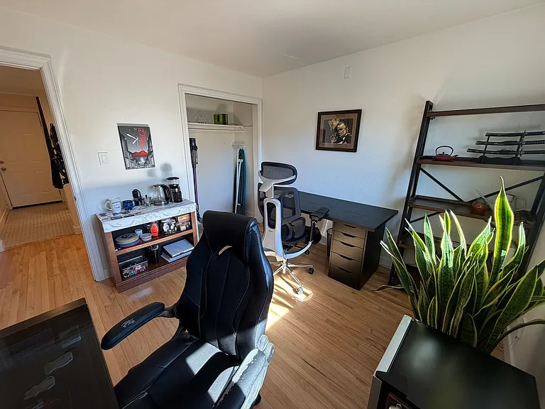 130 Brady Ct — Photo 26