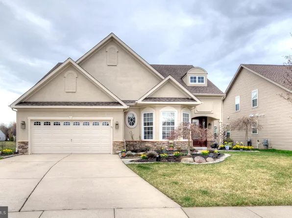 91 Snapdragon Ct, Sewell, NJ 08080