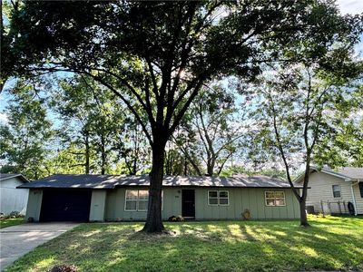 468 N Garfield St, Bonner Springs, KS, 66012