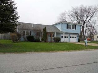 2203 Sanford St, Sandusky, OH 44870